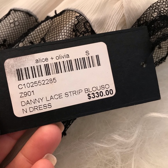 Alice + Olivia Black and White Lace Mini Dress - Picture 4 of 7